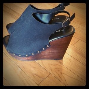 Torrid platform wedges